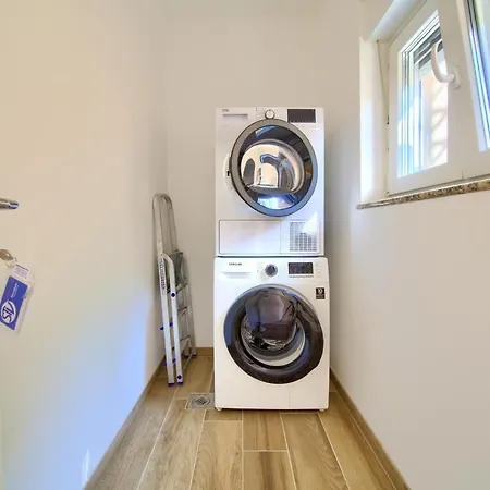 Apartment Lucija Omišalj